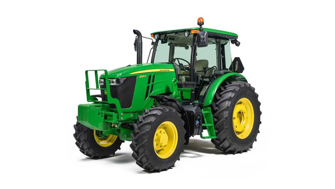 John Deere Utility Tractors | Hutson Inc